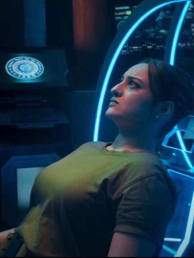 Bade Miyan Chote Miyan की Box Office Collection ने तोर दिया Director का दिल