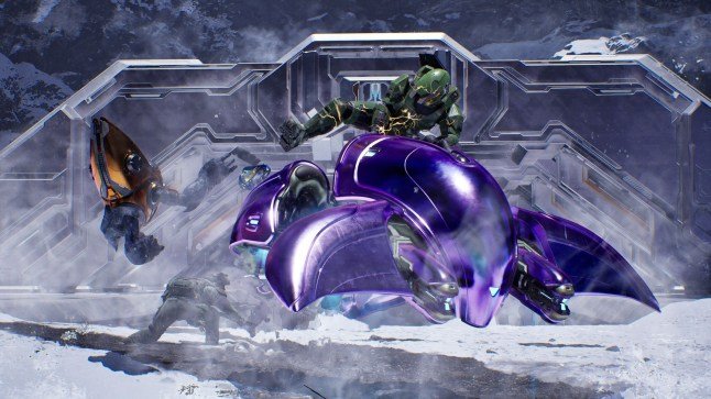 Halo: Campaign Evolved screenshot of Master Chief stealing a vehicle (Xbox Game Studios)